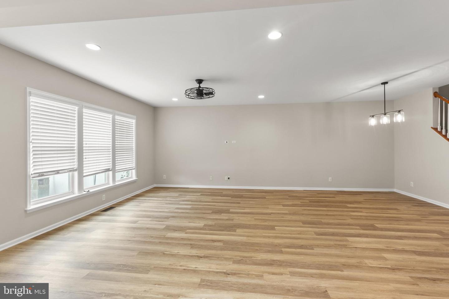 23554 CHRISTINA RIDGE SQ, ASHBURN, Virginia 20148, 4 Bedrooms Bedrooms, ,3 BathroomsBathrooms,Residential,For sale,23554 CHRISTINA RIDGE SQ,VALO2099488 MLS # VALO2099488