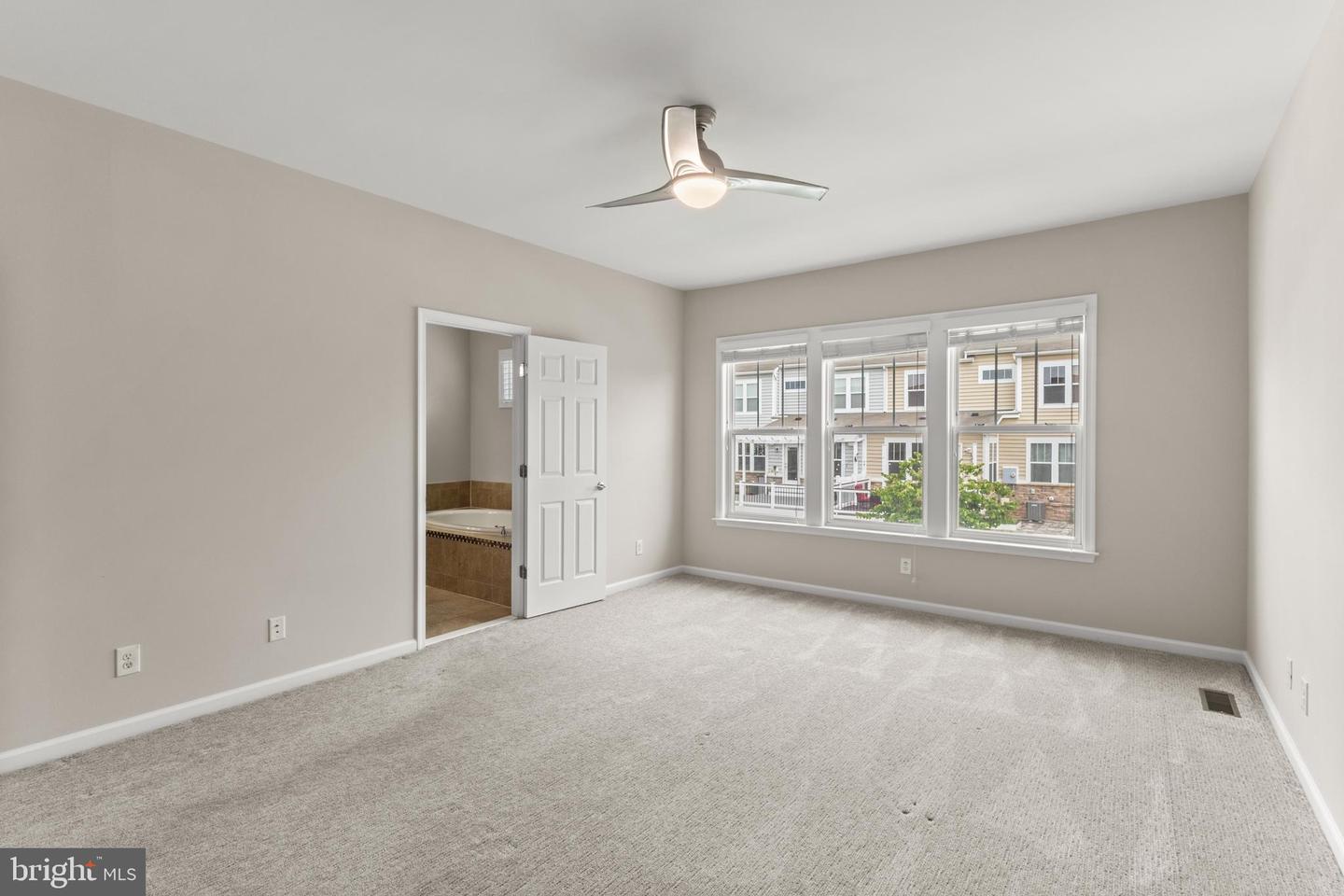 23554 CHRISTINA RIDGE SQ, ASHBURN, Virginia 20148, 4 Bedrooms Bedrooms, ,3 BathroomsBathrooms,Residential,For sale,23554 CHRISTINA RIDGE SQ,VALO2099488 MLS # VALO2099488