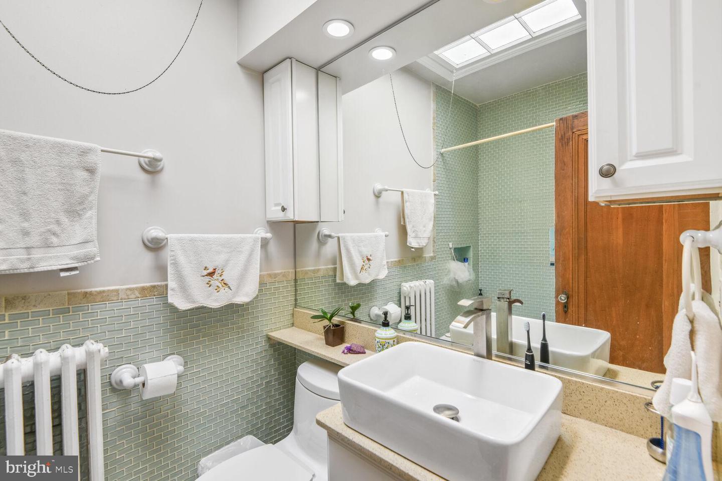3905 BENTON ST NW, WASHINGTON, District Of Columbia 20007, 4 Bedrooms Bedrooms, ,3 BathroomsBathrooms,Residential,For sale,3905 BENTON ST NW,DCDC2205472 MLS # DCDC2205472