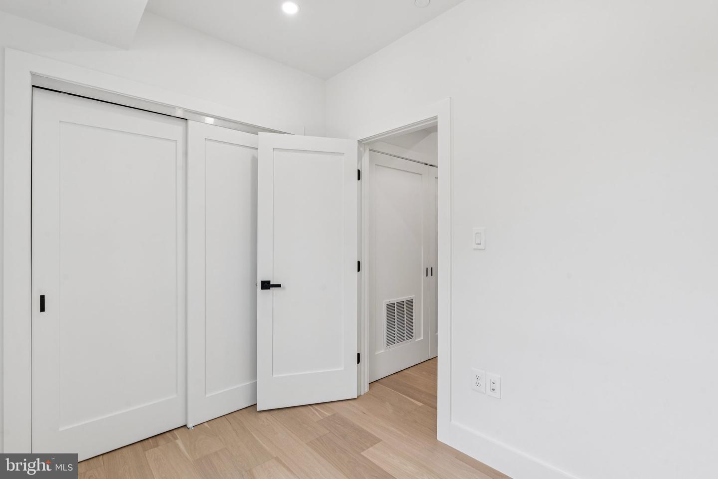 636 EDGEWOOD ST NE #A, WASHINGTON, District Of Columbia 20017, 3 Bedrooms Bedrooms, ,2 BathroomsBathrooms,Residential,For sale,636 EDGEWOOD ST NE #A,DCDC2205504 MLS # DCDC2205504
