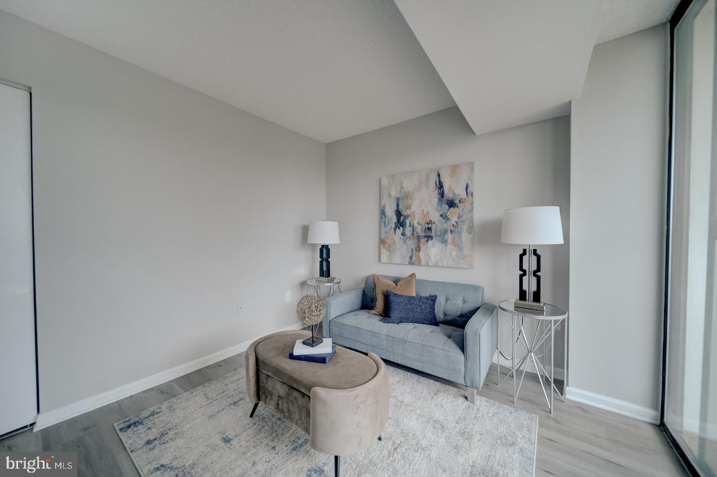 5300 HOLMES RUN PKWY #709, ALEXANDRIA, Virginia 22304, 2 Bedrooms Bedrooms, ,2 BathroomsBathrooms,Residential,For sale,5300 HOLMES RUN PKWY #709,VAAX2046490 MLS # VAAX2046490