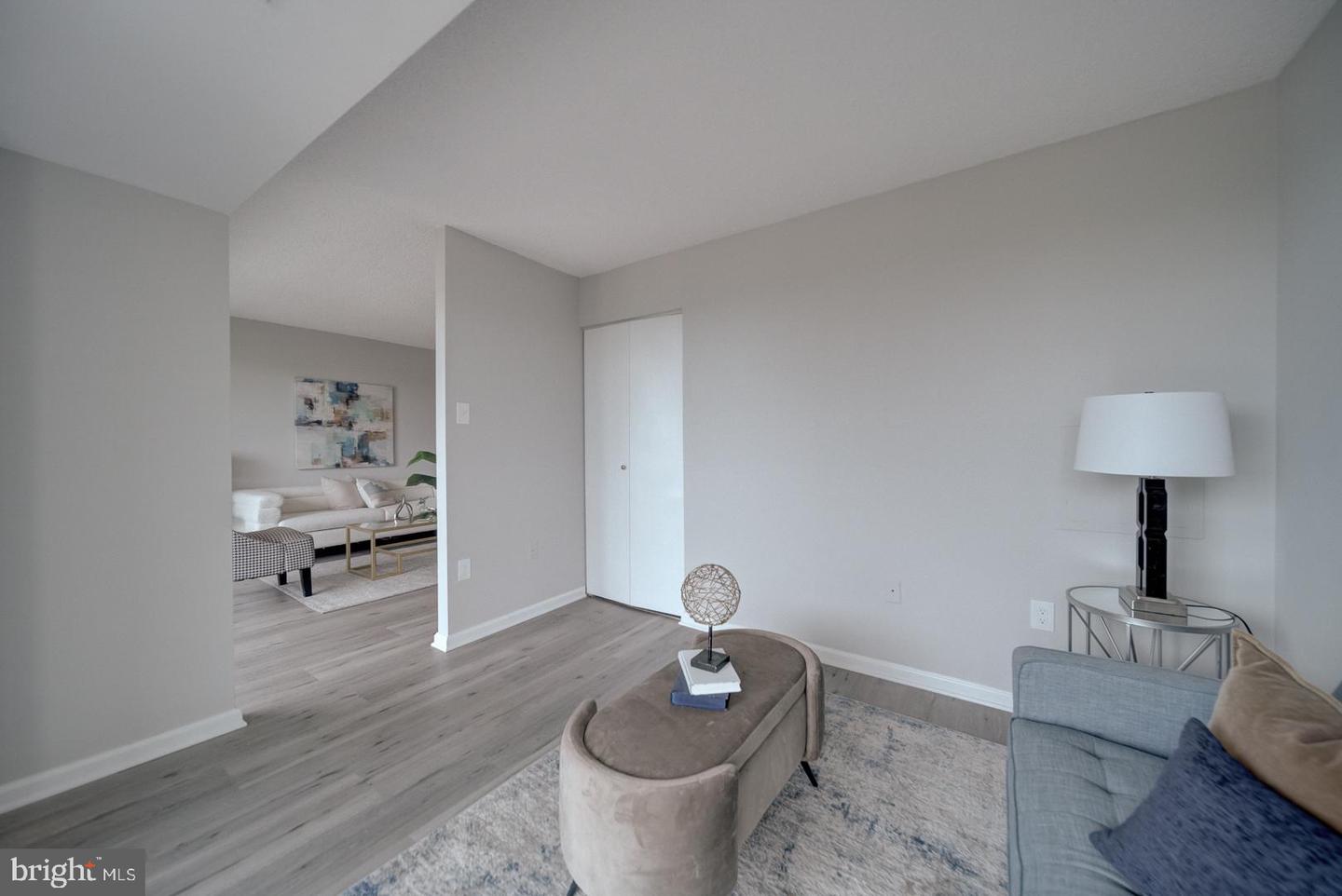 5300 HOLMES RUN PKWY #709, ALEXANDRIA, Virginia 22304, 2 Bedrooms Bedrooms, ,2 BathroomsBathrooms,Residential,For sale,5300 HOLMES RUN PKWY #709,VAAX2046490 MLS # VAAX2046490