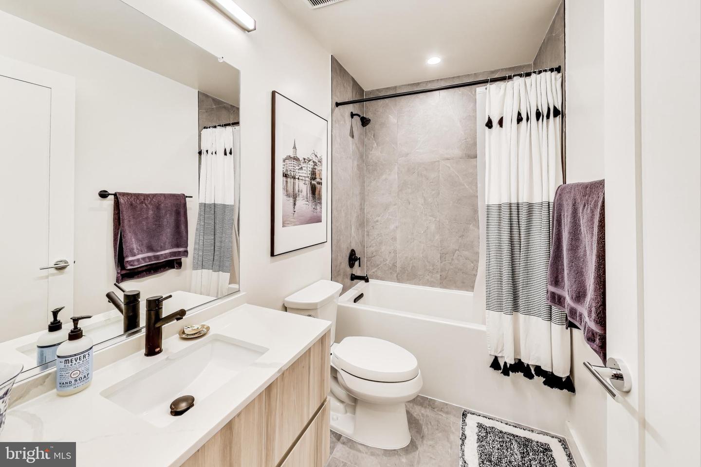 2216 40TH PL NW #2, WASHINGTON, District Of Columbia 20007, 2 Bedrooms Bedrooms, ,2 BathroomsBathrooms,Residential,For sale,2216 40TH PL NW #2,DCDC2205630 MLS # DCDC2205630