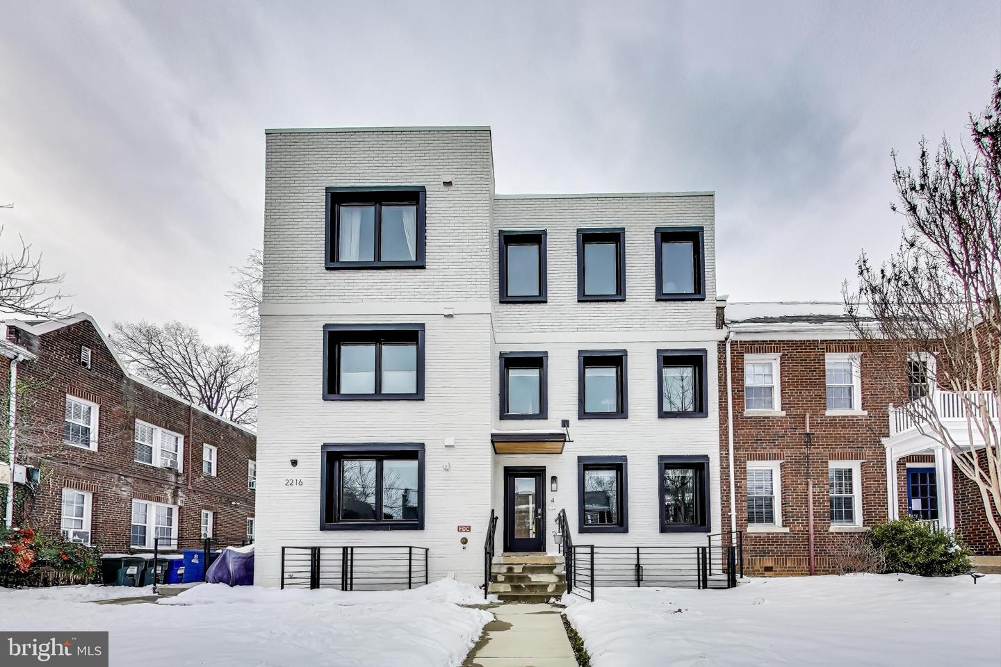 2216 40TH PL NW #2, WASHINGTON, District Of Columbia 20007, 2 Bedrooms Bedrooms, ,2 BathroomsBathrooms,Residential,For sale,2216 40TH PL NW #2,DCDC2205630 MLS # DCDC2205630