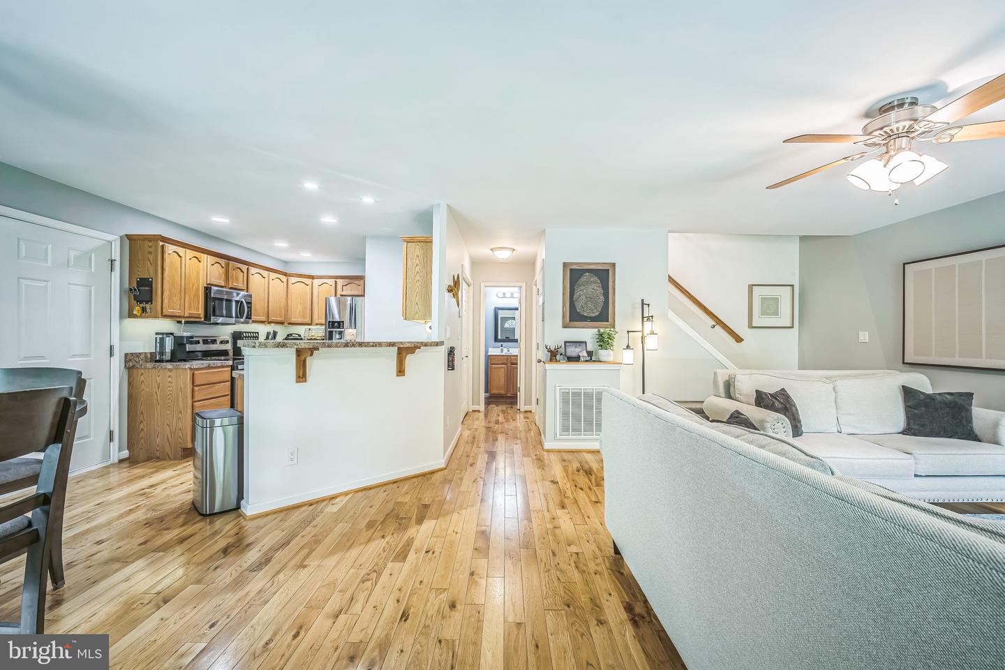 16206 TIFFANY LN, HAYMARKET, Virginia 20169, 3 Bedrooms Bedrooms, ,2 BathroomsBathrooms,Residential,For sale,16206 TIFFANY LN,VAPW2097004 MLS # VAPW2097004