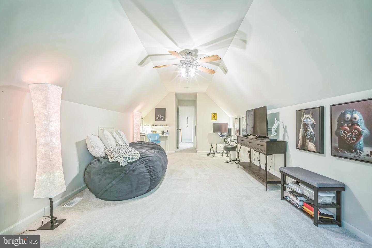 16206 TIFFANY LN, HAYMARKET, Virginia 20169, 3 Bedrooms Bedrooms, ,2 BathroomsBathrooms,Residential,For sale,16206 TIFFANY LN,VAPW2097004 MLS # VAPW2097004