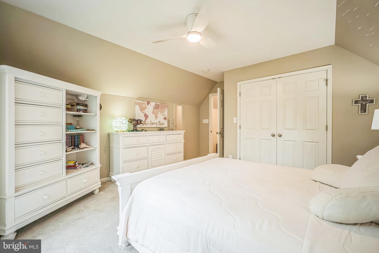 16206 TIFFANY LN, HAYMARKET, Virginia 20169, 3 Bedrooms Bedrooms, ,2 BathroomsBathrooms,Residential,For sale,16206 TIFFANY LN,VAPW2097004 MLS # VAPW2097004