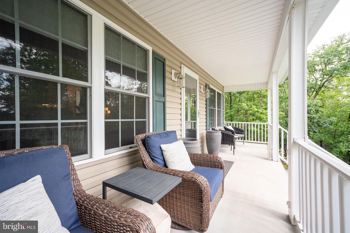 16206 TIFFANY LN, HAYMARKET, Virginia 20169, 3 Bedrooms Bedrooms, ,2 BathroomsBathrooms,Residential,For sale,16206 TIFFANY LN,VAPW2097004 MLS # VAPW2097004