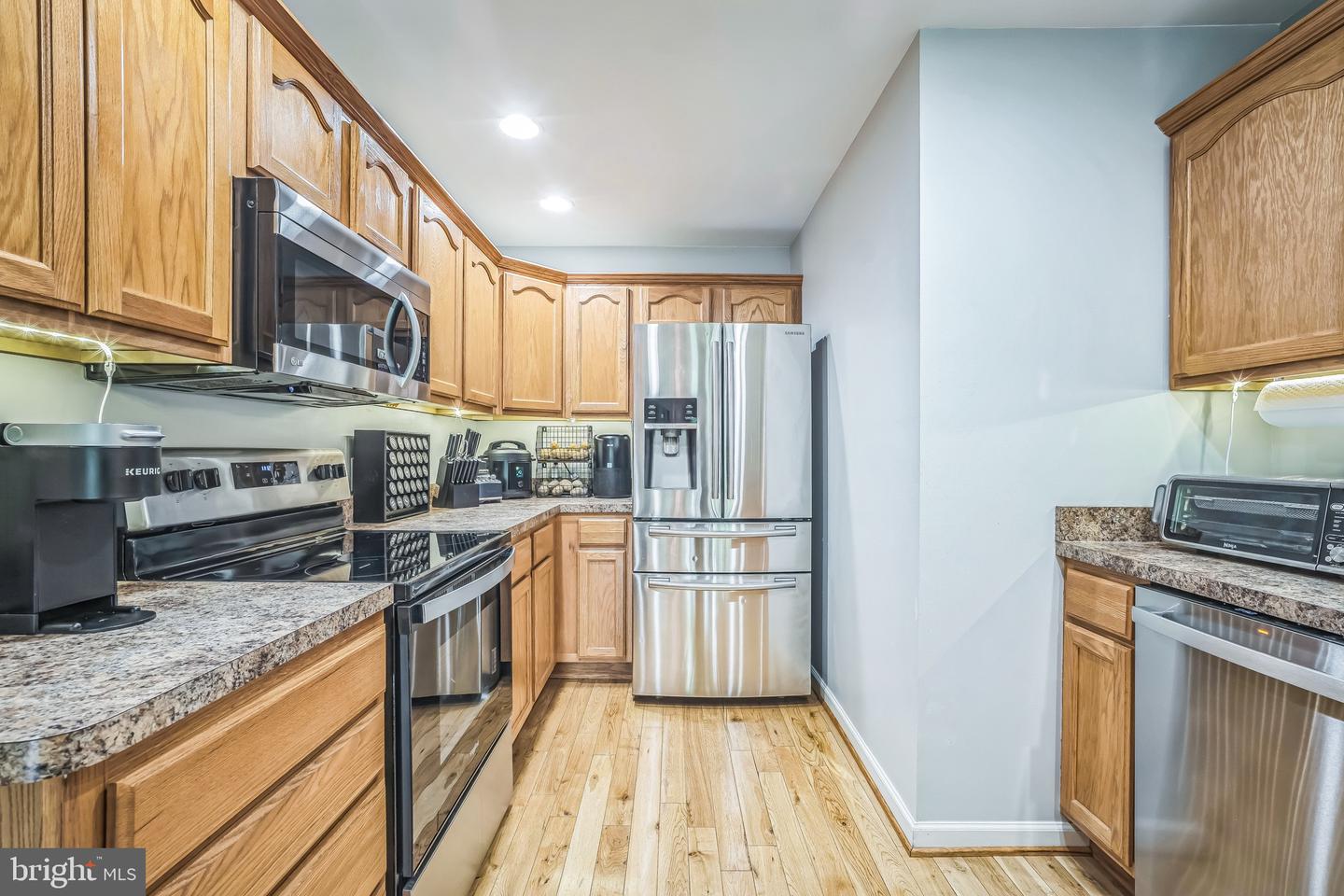 16206 TIFFANY LN, HAYMARKET, Virginia 20169, 3 Bedrooms Bedrooms, ,2 BathroomsBathrooms,Residential,For sale,16206 TIFFANY LN,VAPW2097004 MLS # VAPW2097004