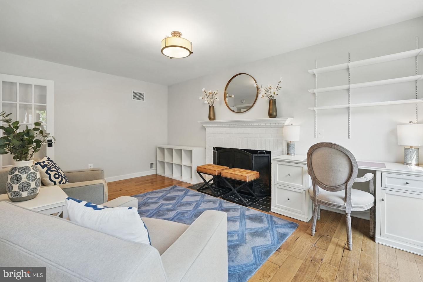 6134 LONG MEADOW RD, MCLEAN, Virginia 22101, 4 Bedrooms Bedrooms, ,2 BathroomsBathrooms,Residential,For sale,6134 LONG MEADOW RD,VAFX2247414 MLS # VAFX2247414