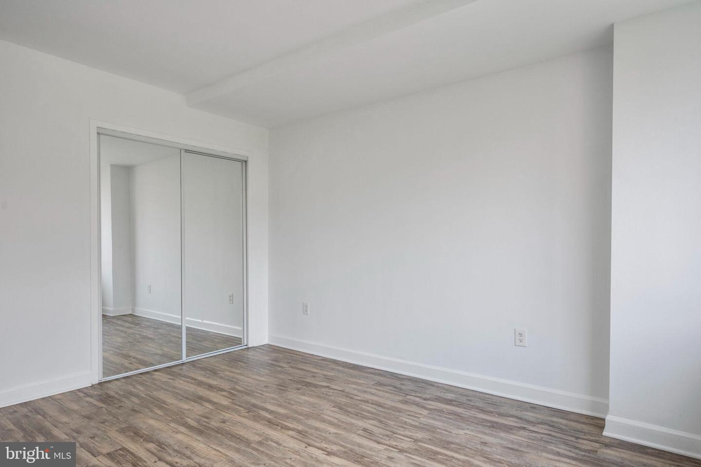 1111 ARLINGTON BLVD #707, ARLINGTON, Virginia 22209, 1 Bedroom Bedrooms, ,1 BathroomBathrooms,Residential,For sale,1111 ARLINGTON BLVD #707,VAAR2059204 MLS # VAAR2059204