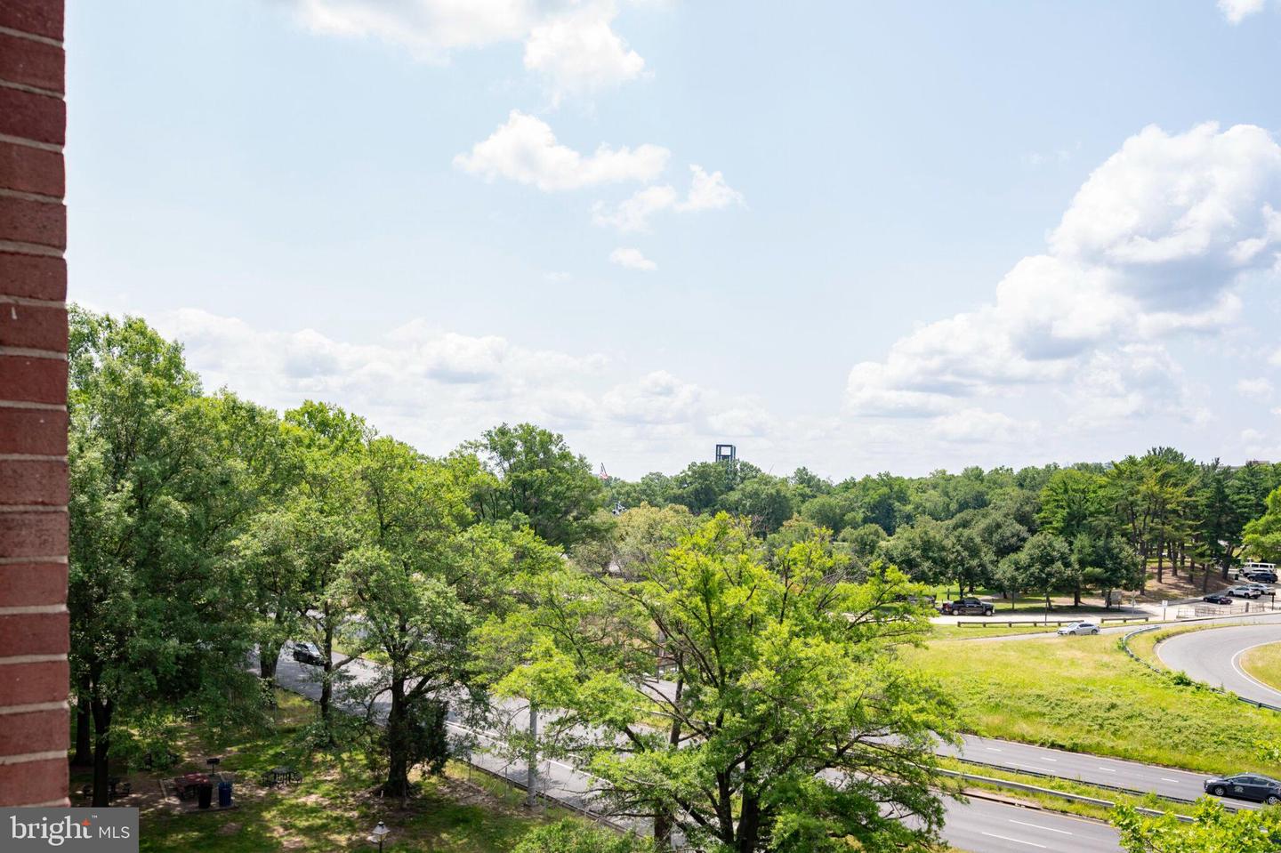 1111 ARLINGTON BLVD #707, ARLINGTON, Virginia 22209, 1 Bedroom Bedrooms, ,1 BathroomBathrooms,Residential,For sale,1111 ARLINGTON BLVD #707,VAAR2059204 MLS # VAAR2059204