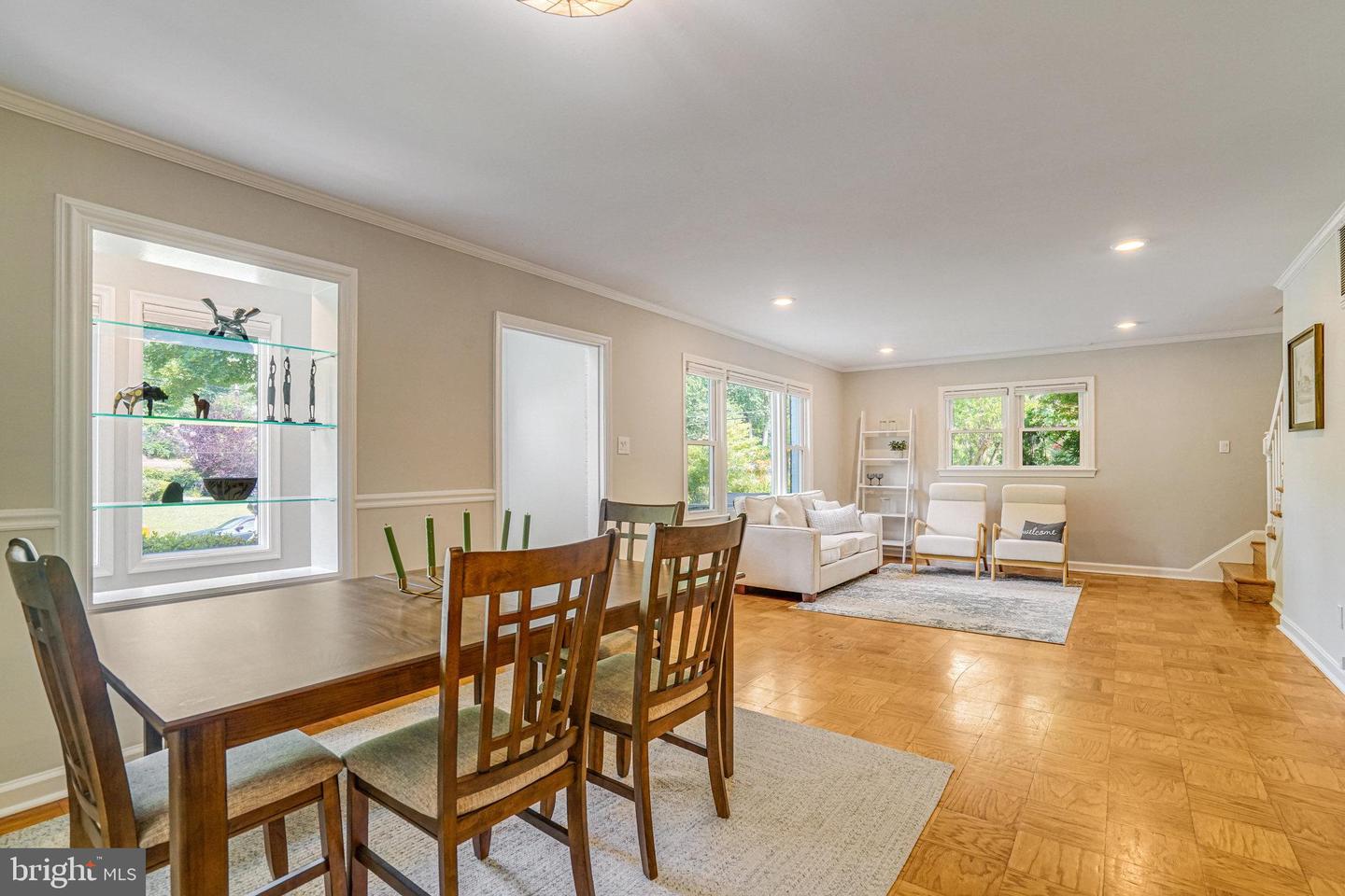3817 LARCHWOOD RD, FALLS CHURCH, Virginia 22041, 3 Bedrooms Bedrooms, ,2 BathroomsBathrooms,Residential,For sale,3817 LARCHWOOD RD,VAFX2247430 MLS # VAFX2247430