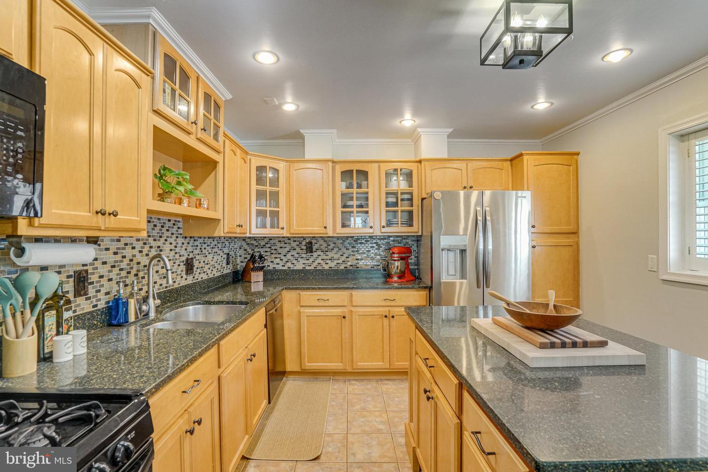 3817 LARCHWOOD RD, FALLS CHURCH, Virginia 22041, 3 Bedrooms Bedrooms, ,2 BathroomsBathrooms,Residential,For sale,3817 LARCHWOOD RD,VAFX2247430 MLS # VAFX2247430