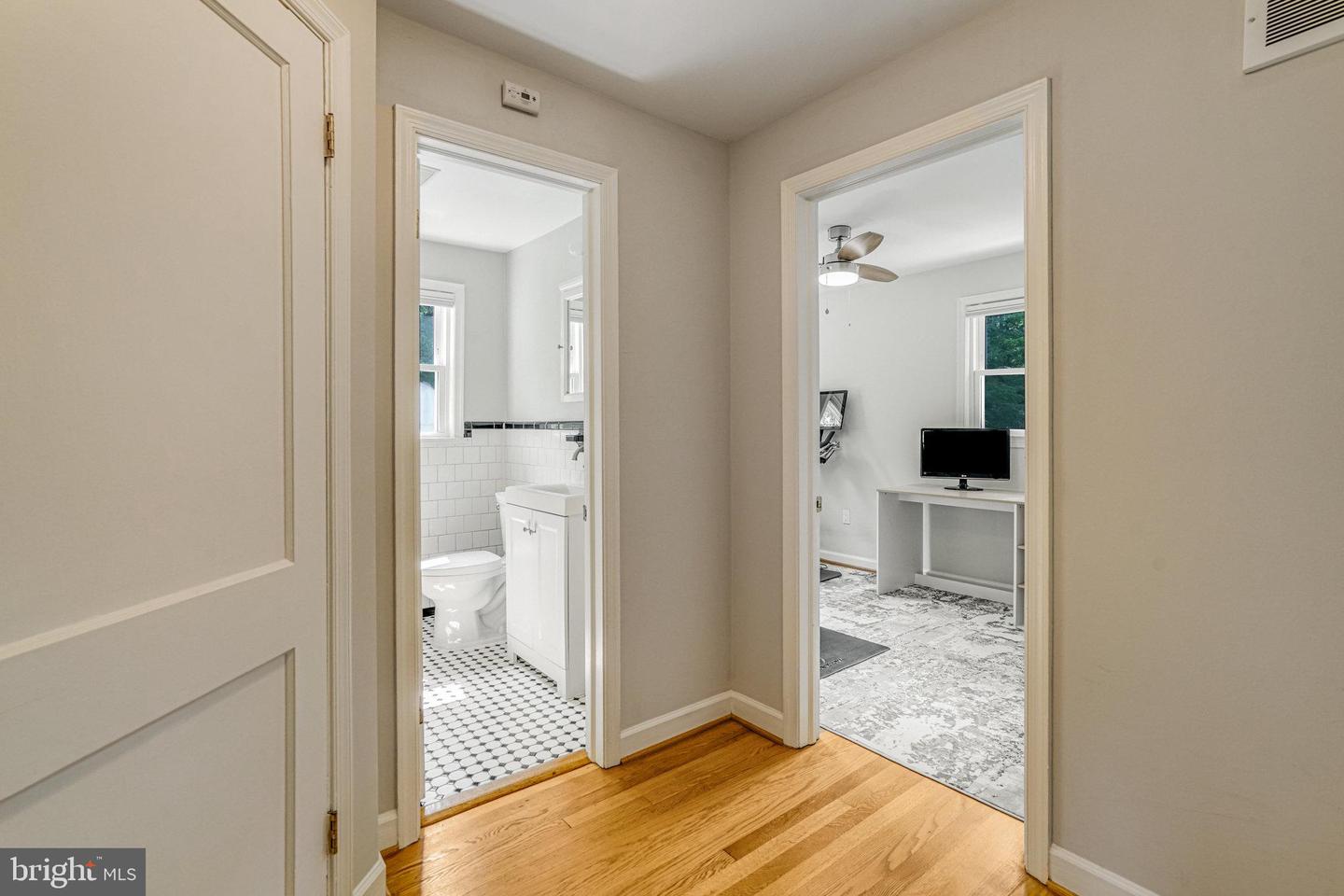 3817 LARCHWOOD RD, FALLS CHURCH, Virginia 22041, 3 Bedrooms Bedrooms, ,2 BathroomsBathrooms,Residential,For sale,3817 LARCHWOOD RD,VAFX2247430 MLS # VAFX2247430