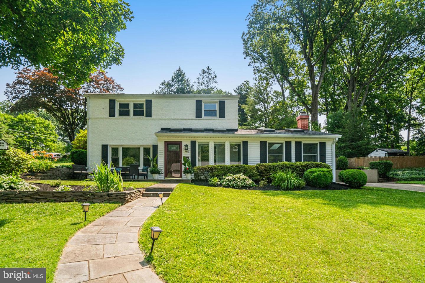 3817 LARCHWOOD RD, FALLS CHURCH, Virginia 22041, 3 Bedrooms Bedrooms, ,2 BathroomsBathrooms,Residential,For sale,3817 LARCHWOOD RD,VAFX2247430 MLS # VAFX2247430
