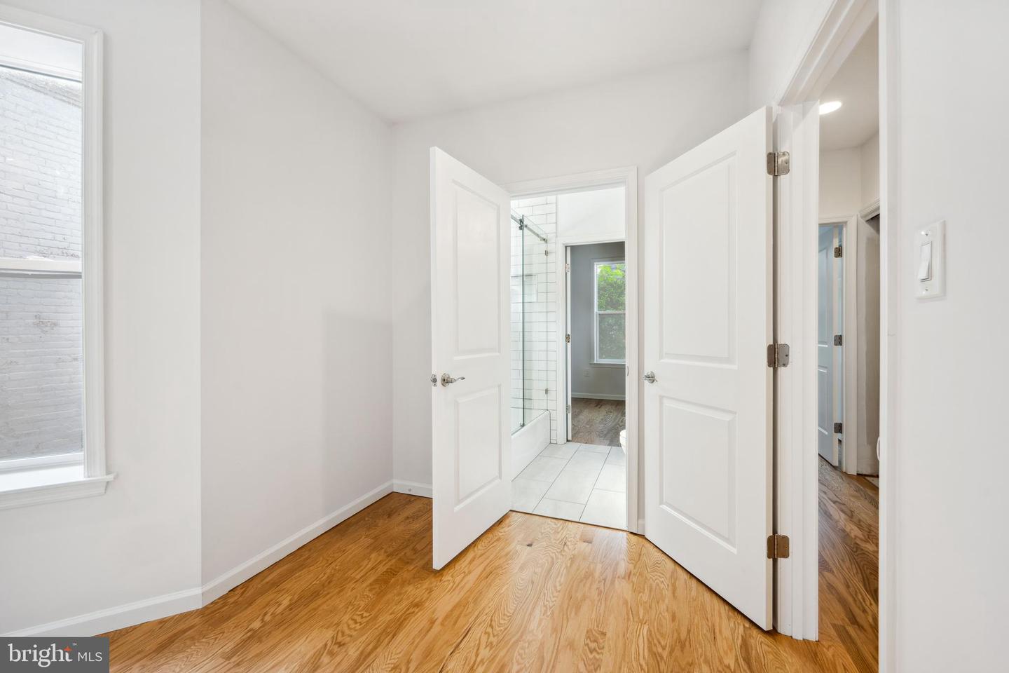 760 GRESHAM PL NW, WASHINGTON, District Of Columbia 20001, 5 Bedrooms Bedrooms, ,4 BathroomsBathrooms,Residential,For sale,760 GRESHAM PL NW,DCDC2205718 MLS # DCDC2205718