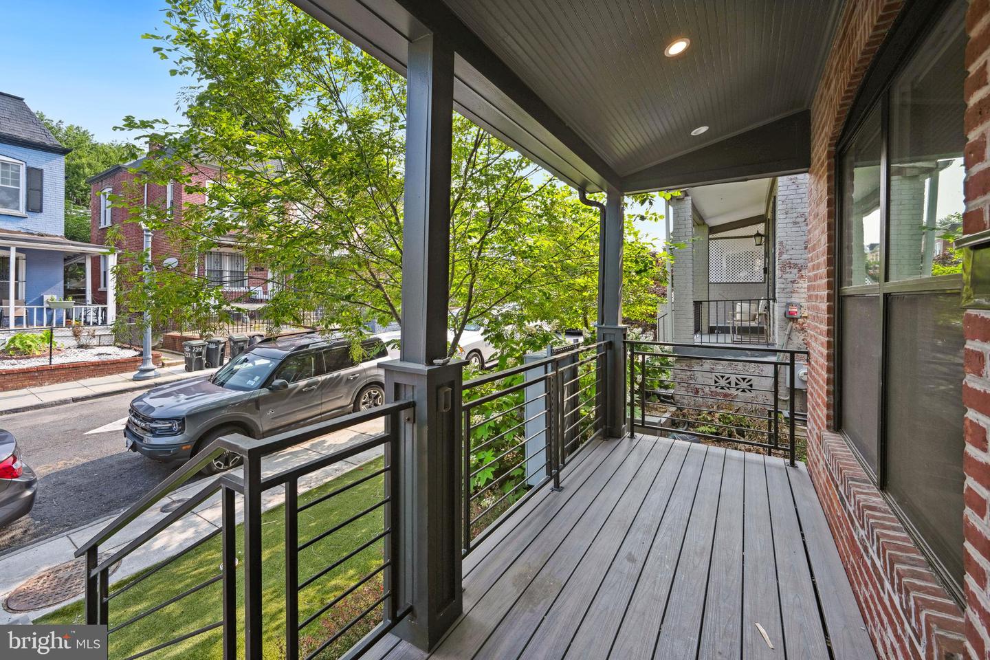 760 GRESHAM PL NW, WASHINGTON, District Of Columbia 20001, 5 Bedrooms Bedrooms, ,4 BathroomsBathrooms,Residential,For sale,760 GRESHAM PL NW,DCDC2205718 MLS # DCDC2205718