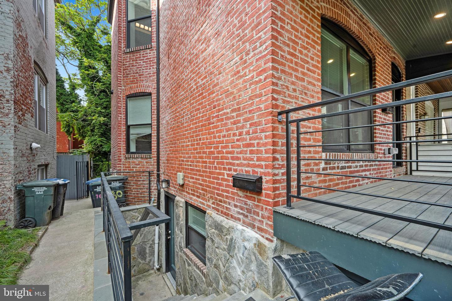 760 GRESHAM PL NW, WASHINGTON, District Of Columbia 20001, 5 Bedrooms Bedrooms, ,4 BathroomsBathrooms,Residential,For sale,760 GRESHAM PL NW,DCDC2205718 MLS # DCDC2205718