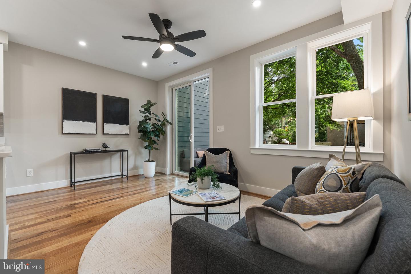 1505 E ST SE, WASHINGTON, District Of Columbia 20003, 3 Bedrooms Bedrooms, ,3 BathroomsBathrooms,Residential,For sale,1505 E ST SE,DCDC2205582 MLS # DCDC2205582