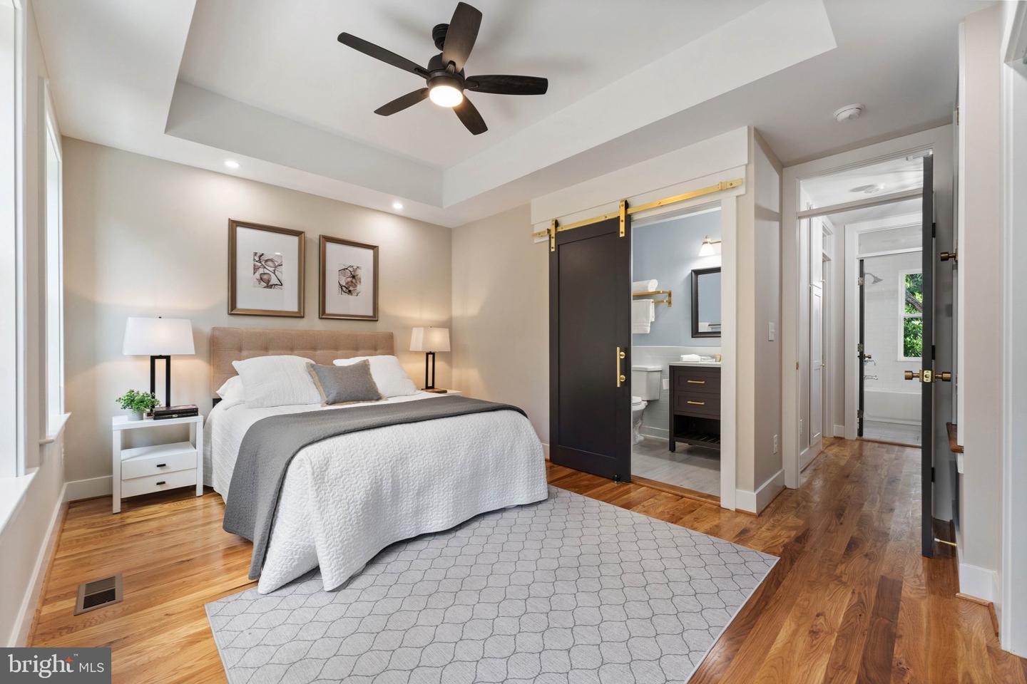 1505 E ST SE, WASHINGTON, District Of Columbia 20003, 3 Bedrooms Bedrooms, ,3 BathroomsBathrooms,Residential,For sale,1505 E ST SE,DCDC2205582 MLS # DCDC2205582