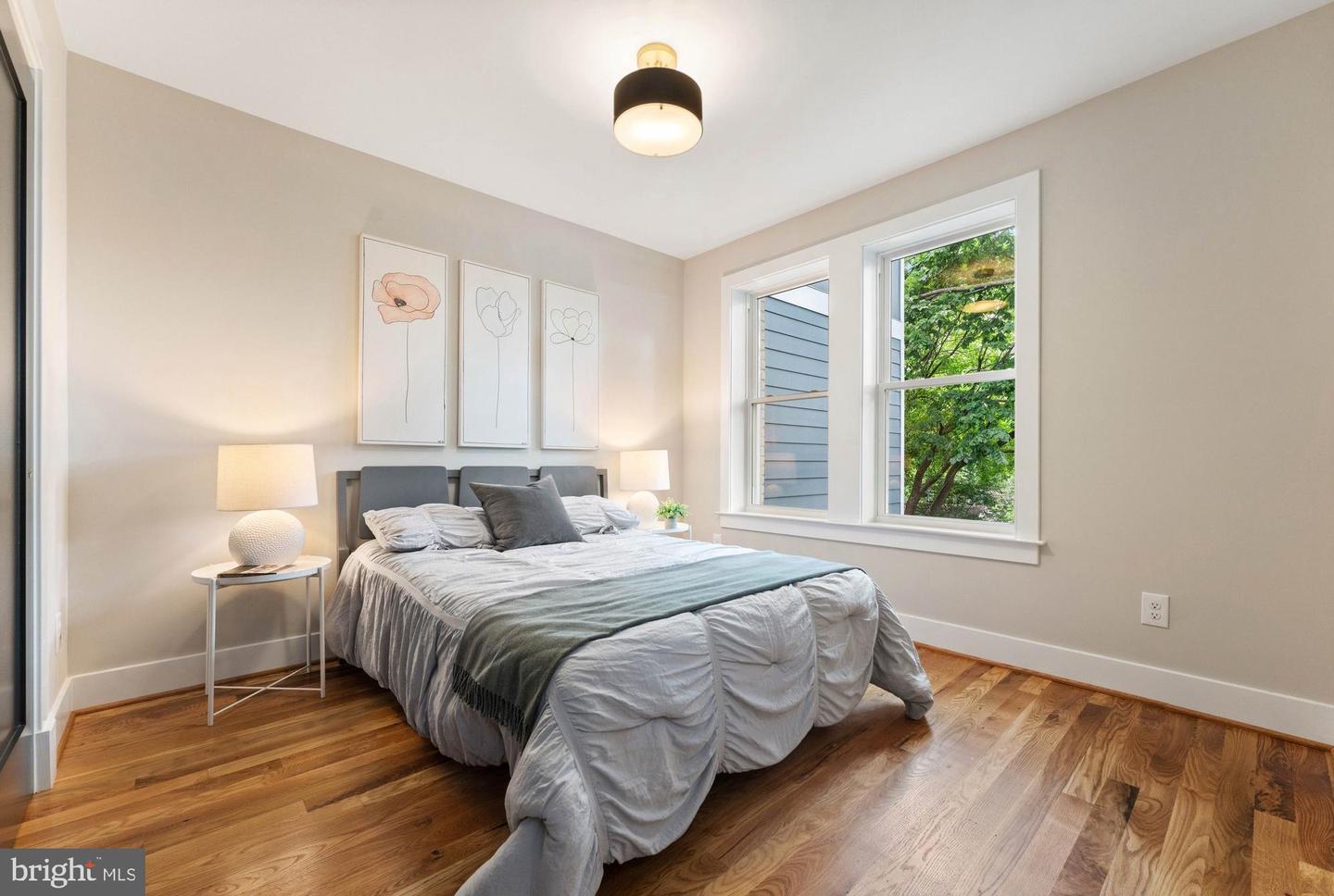 1505 E ST SE, WASHINGTON, District Of Columbia 20003, 3 Bedrooms Bedrooms, ,3 BathroomsBathrooms,Residential,For sale,1505 E ST SE,DCDC2205582 MLS # DCDC2205582
