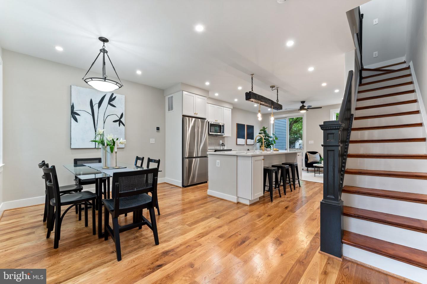 1505 E ST SE, WASHINGTON, District Of Columbia 20003, 3 Bedrooms Bedrooms, ,3 BathroomsBathrooms,Residential,For sale,1505 E ST SE,DCDC2205582 MLS # DCDC2205582