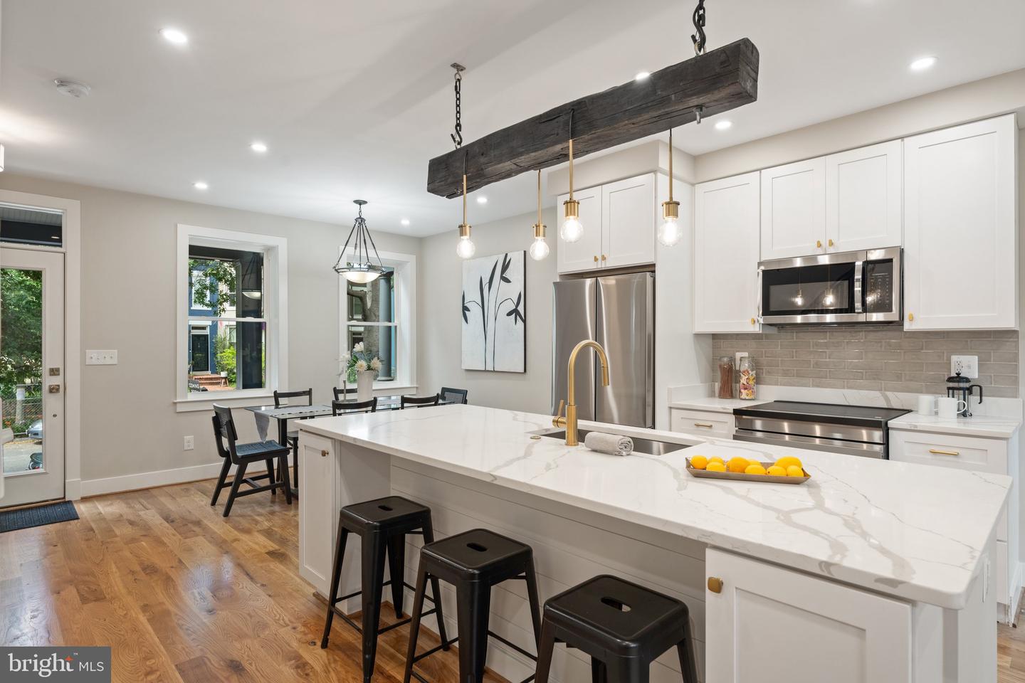 1505 E ST SE, WASHINGTON, District Of Columbia 20003, 3 Bedrooms Bedrooms, ,3 BathroomsBathrooms,Residential,For sale,1505 E ST SE,DCDC2205582 MLS # DCDC2205582