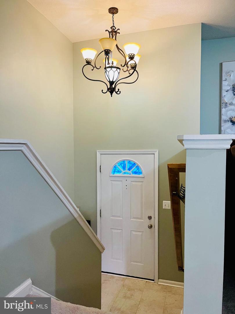 275 GREENWOOD RD, WINCHESTER, Virginia 22602, 3 Bedrooms Bedrooms, 6 Rooms Rooms,3 BathroomsBathrooms,Residential,For sale,275 GREENWOOD RD,VAFV2034838 MLS # VAFV2034838