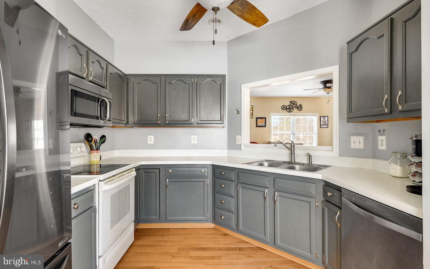 275 GREENWOOD RD, WINCHESTER, Virginia 22602, 3 Bedrooms Bedrooms, 6 Rooms Rooms,3 BathroomsBathrooms,Residential,For sale,275 GREENWOOD RD,VAFV2034838 MLS # VAFV2034838