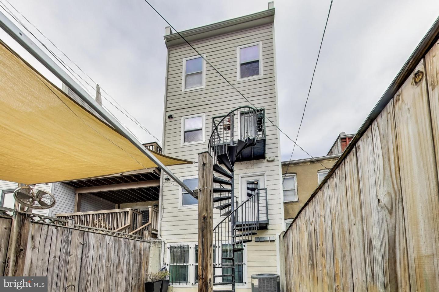 629 MORTON PL NE #1, WASHINGTON, District Of Columbia 20002, 2 Bedrooms Bedrooms, ,2 BathroomsBathrooms,Residential,For sale,629 MORTON PL NE #1,DCDC2205670 MLS # DCDC2205670