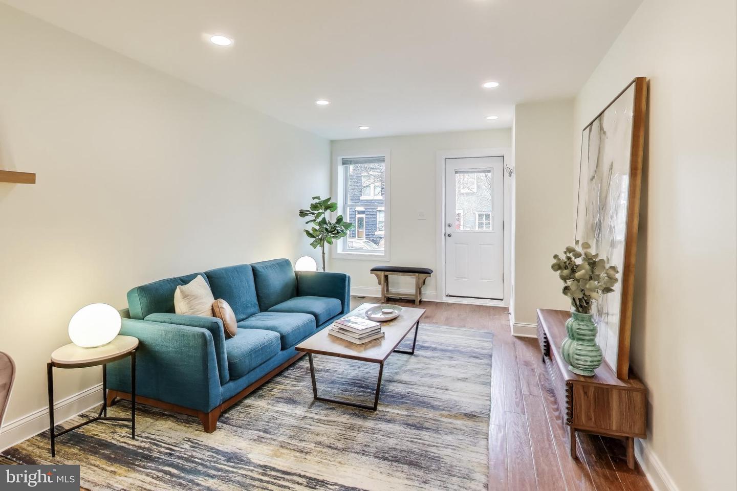 629 MORTON PL NE #1, WASHINGTON, District Of Columbia 20002, 2 Bedrooms Bedrooms, ,2 BathroomsBathrooms,Residential,For sale,629 MORTON PL NE #1,DCDC2205670 MLS # DCDC2205670