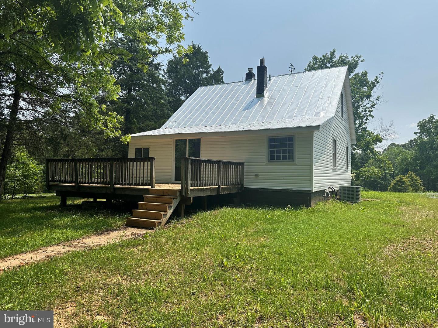 3444 KELLEY DR, BARBOURSVILLE, Virginia 22923, 3 Bedrooms Bedrooms, ,2 BathroomsBathrooms,Residential,For sale,3444 KELLEY DR,VAOR2009936 MLS # VAOR2009936