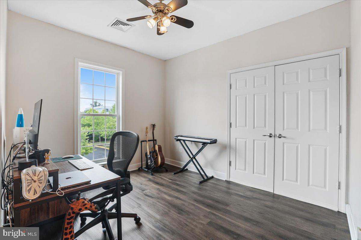 14720 POTOMAC BRANCH DR, WOODBRIDGE, Virginia 22191, 3 Bedrooms Bedrooms, ,2 BathroomsBathrooms,Residential,For sale,14720 POTOMAC BRANCH DR,VAPW2097030 MLS # VAPW2097030