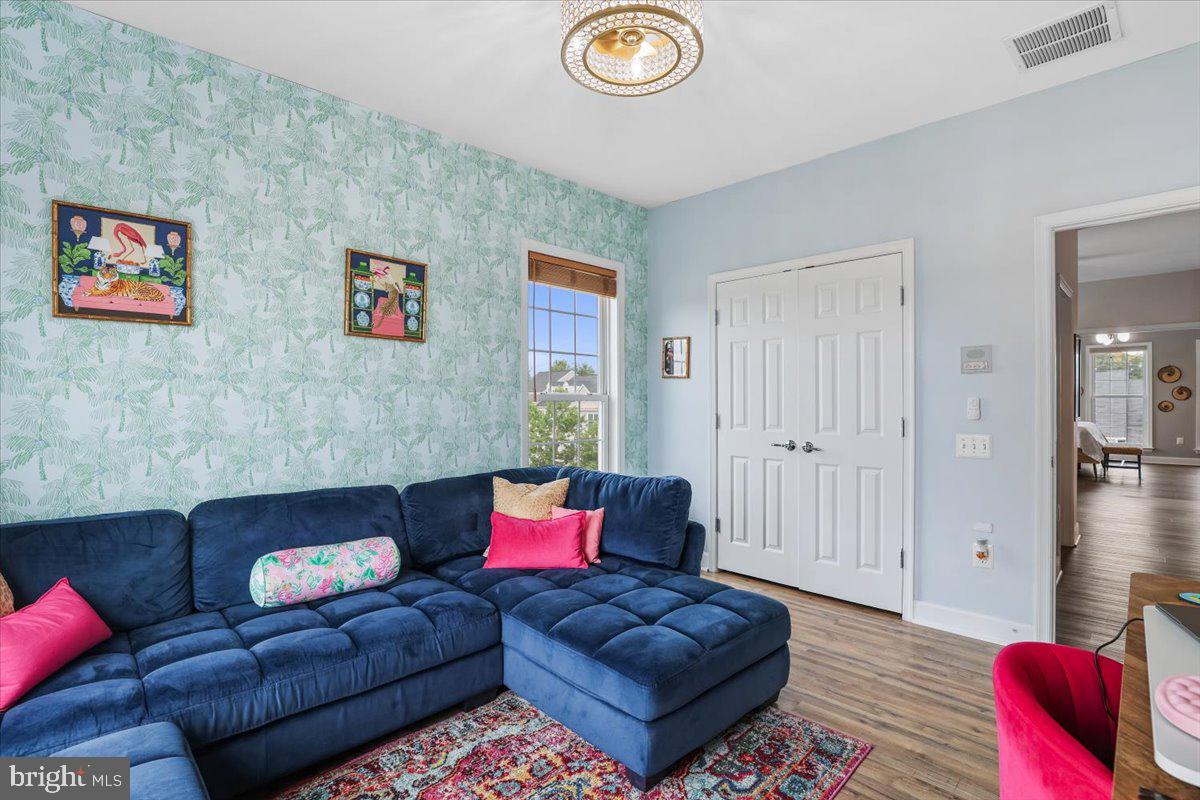 14720 POTOMAC BRANCH DR, WOODBRIDGE, Virginia 22191, 3 Bedrooms Bedrooms, ,2 BathroomsBathrooms,Residential,For sale,14720 POTOMAC BRANCH DR,VAPW2097030 MLS # VAPW2097030