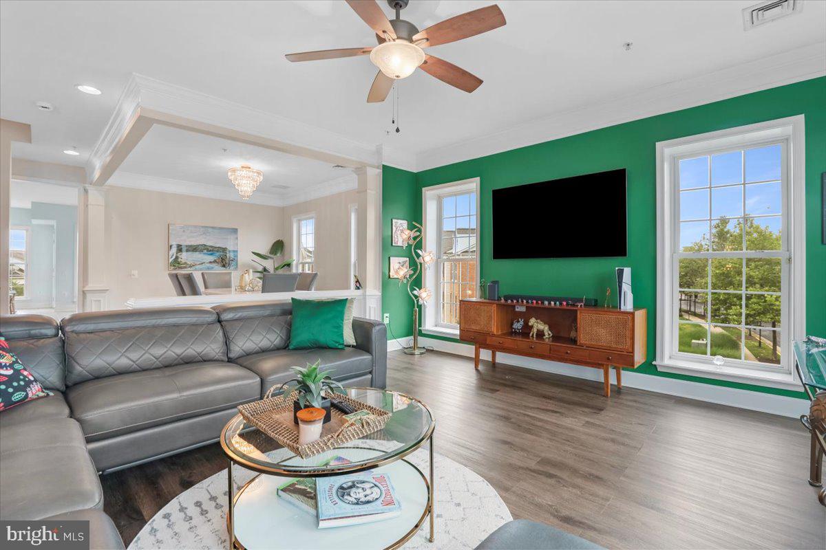 14720 POTOMAC BRANCH DR, WOODBRIDGE, Virginia 22191, 3 Bedrooms Bedrooms, ,2 BathroomsBathrooms,Residential,For sale,14720 POTOMAC BRANCH DR,VAPW2097030 MLS # VAPW2097030