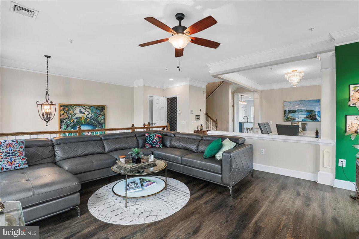 14720 POTOMAC BRANCH DR, WOODBRIDGE, Virginia 22191, 3 Bedrooms Bedrooms, ,2 BathroomsBathrooms,Residential,For sale,14720 POTOMAC BRANCH DR,VAPW2097030 MLS # VAPW2097030