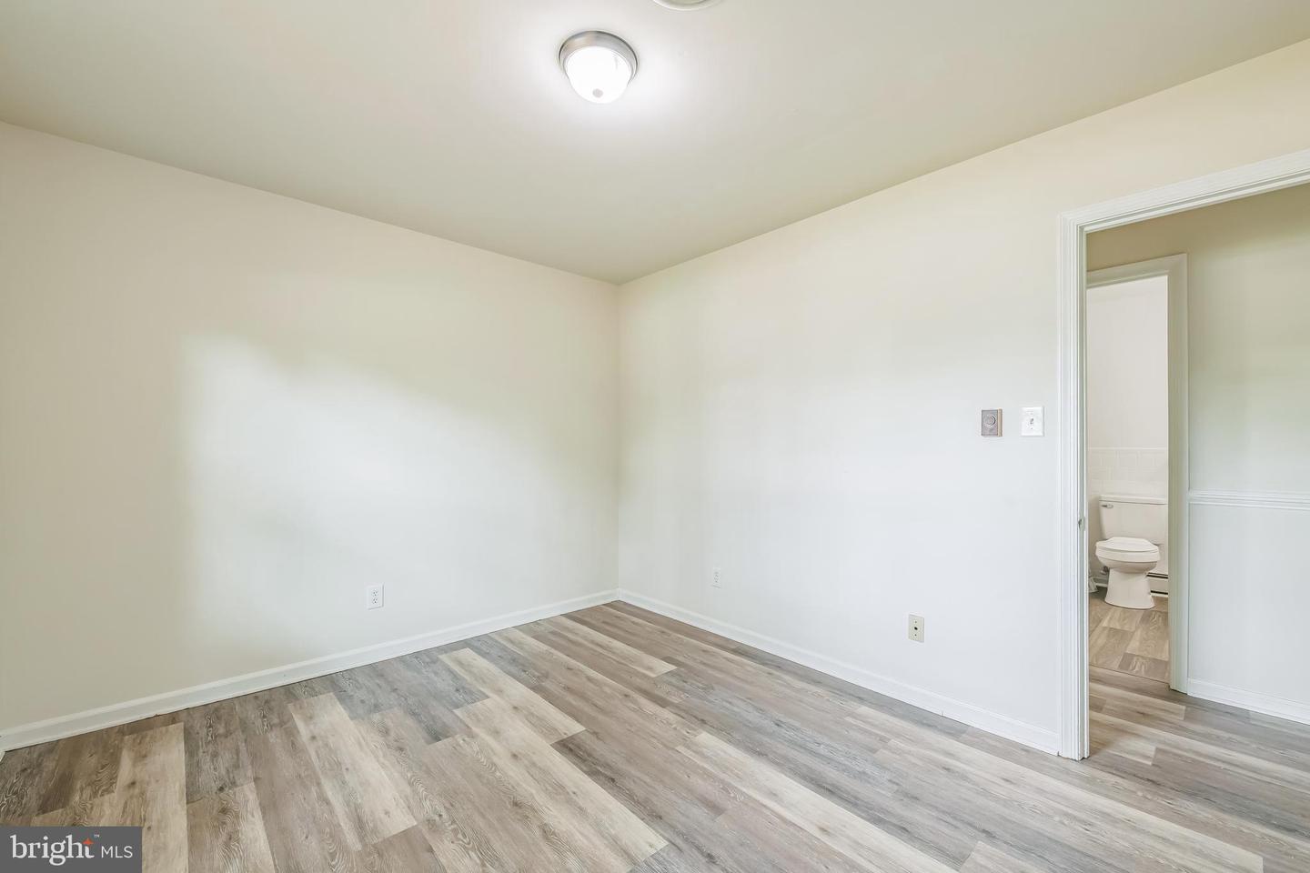 10401 W HUGUENOT RD, NORTH CHESTERFIELD, Virginia 23224, 3 Bedrooms Bedrooms, ,2 BathroomsBathrooms,Residential,For sale,10401 W HUGUENOT RD,VACF2001188 MLS # VACF2001188