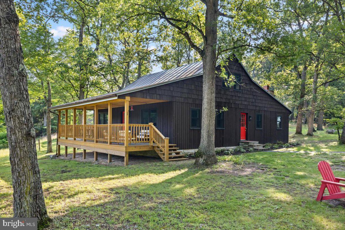 200 SWEETBRIAR, WINCHESTER, Virginia 22603, 3 Bedrooms Bedrooms, ,2 BathroomsBathrooms,Residential,For sale,200 SWEETBRIAR,VAFV2034836 MLS # VAFV2034836