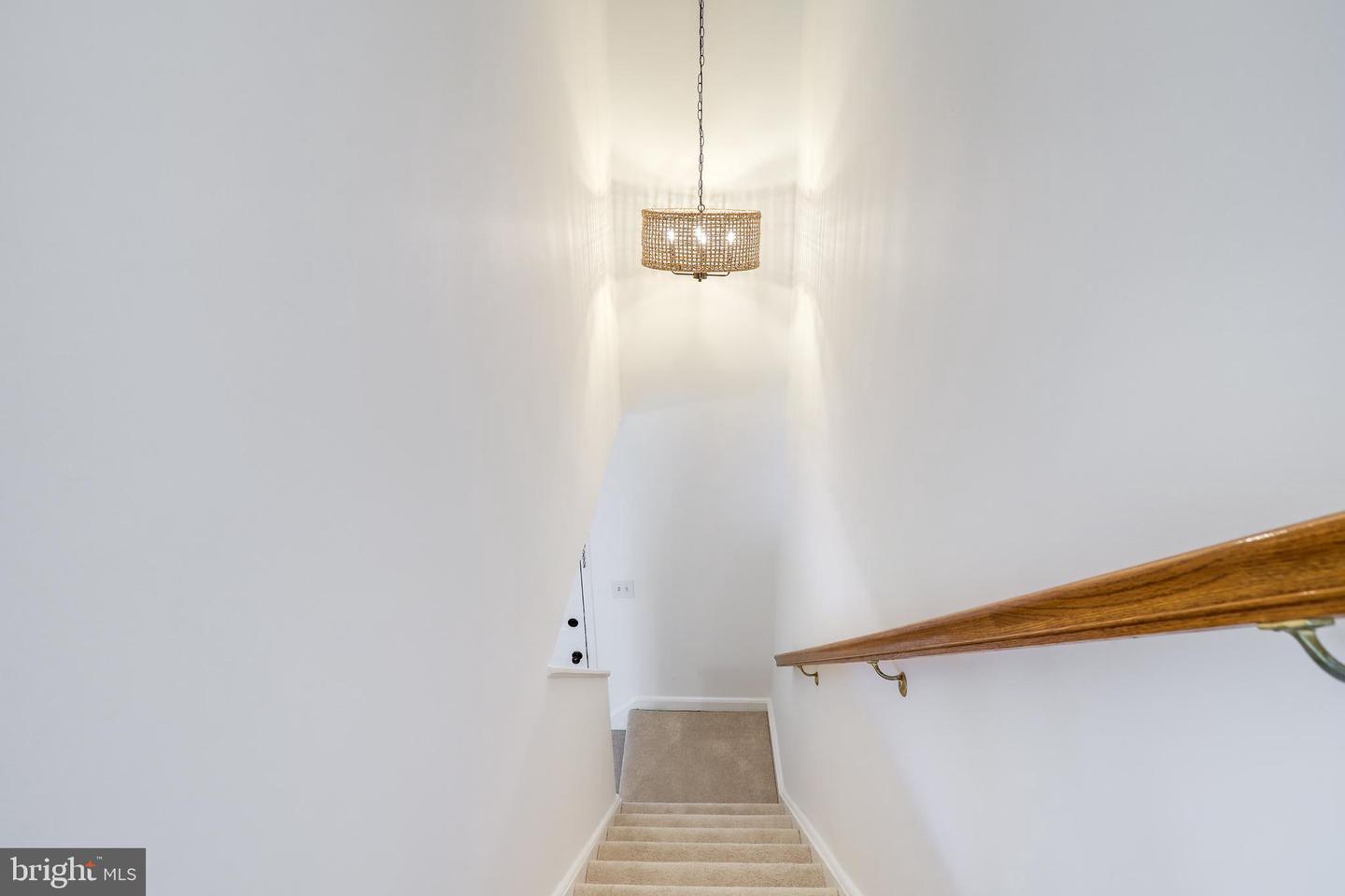 5934 MAYFLOWER CT, ALEXANDRIA, Virginia 22312, 2 Bedrooms Bedrooms, ,1 BathroomBathrooms,Residential,For sale,5934 MAYFLOWER CT,VAAX2046496 MLS # VAAX2046496