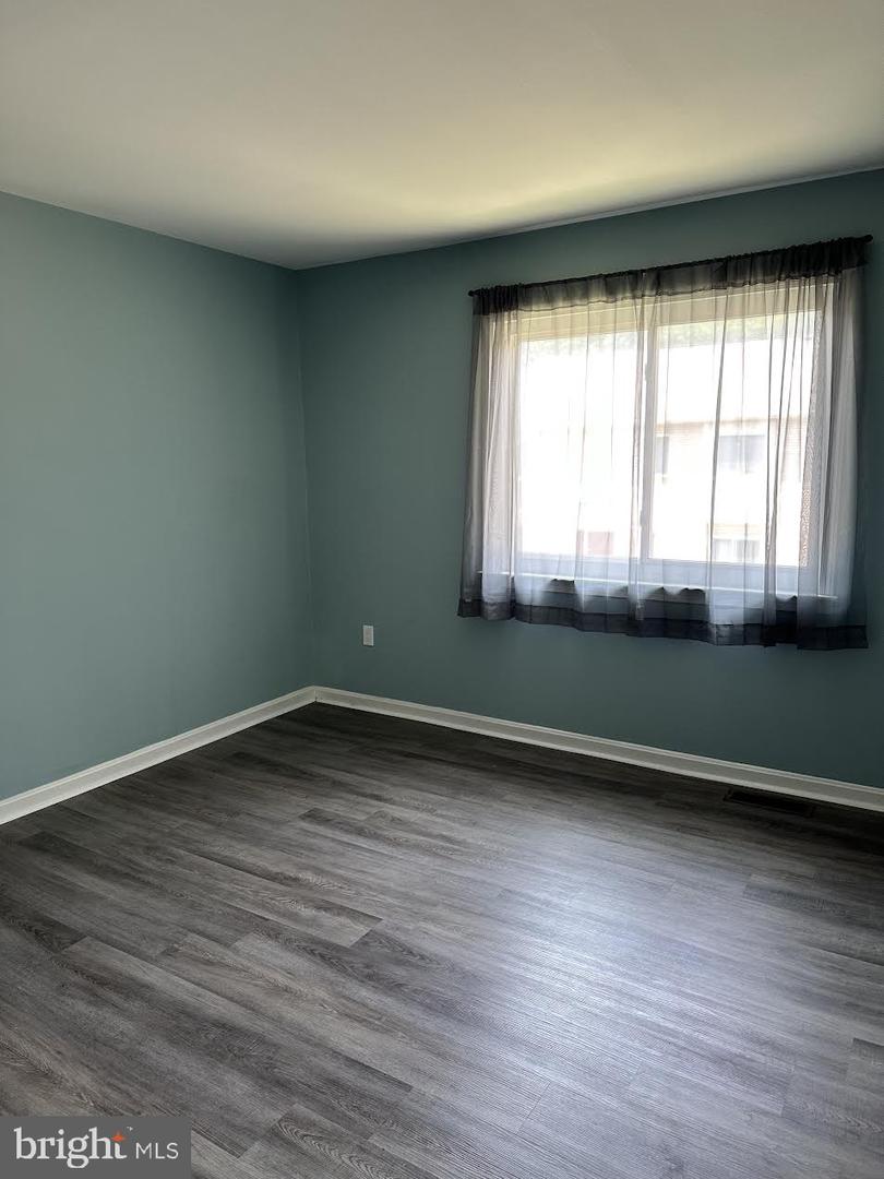 6774 PERRY PENNEY DR, ANNANDALE, Virginia 22003, 3 Bedrooms Bedrooms, ,2 BathroomsBathrooms,Residential,For sale,6774 PERRY PENNEY DR,VAFX2247438 MLS # VAFX2247438