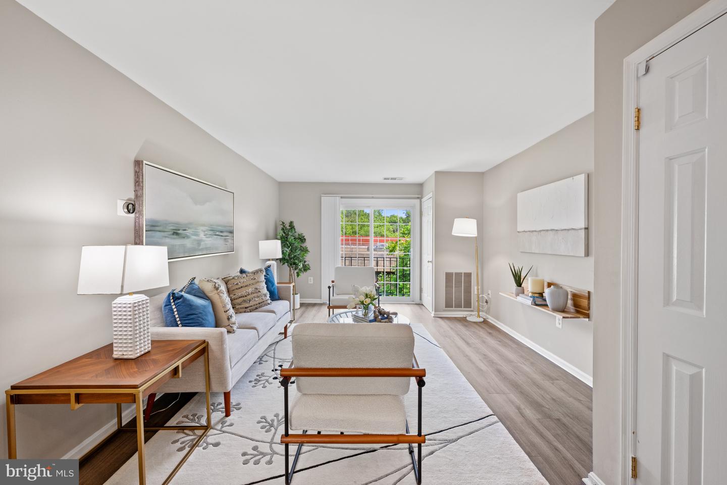 2050 N CALVERT ST #410, ARLINGTON, Virginia 22201, 2 Bedrooms Bedrooms, ,1 BathroomBathrooms,Residential,For sale,2050 N CALVERT ST #410,VAAR2059216 MLS # VAAR2059216