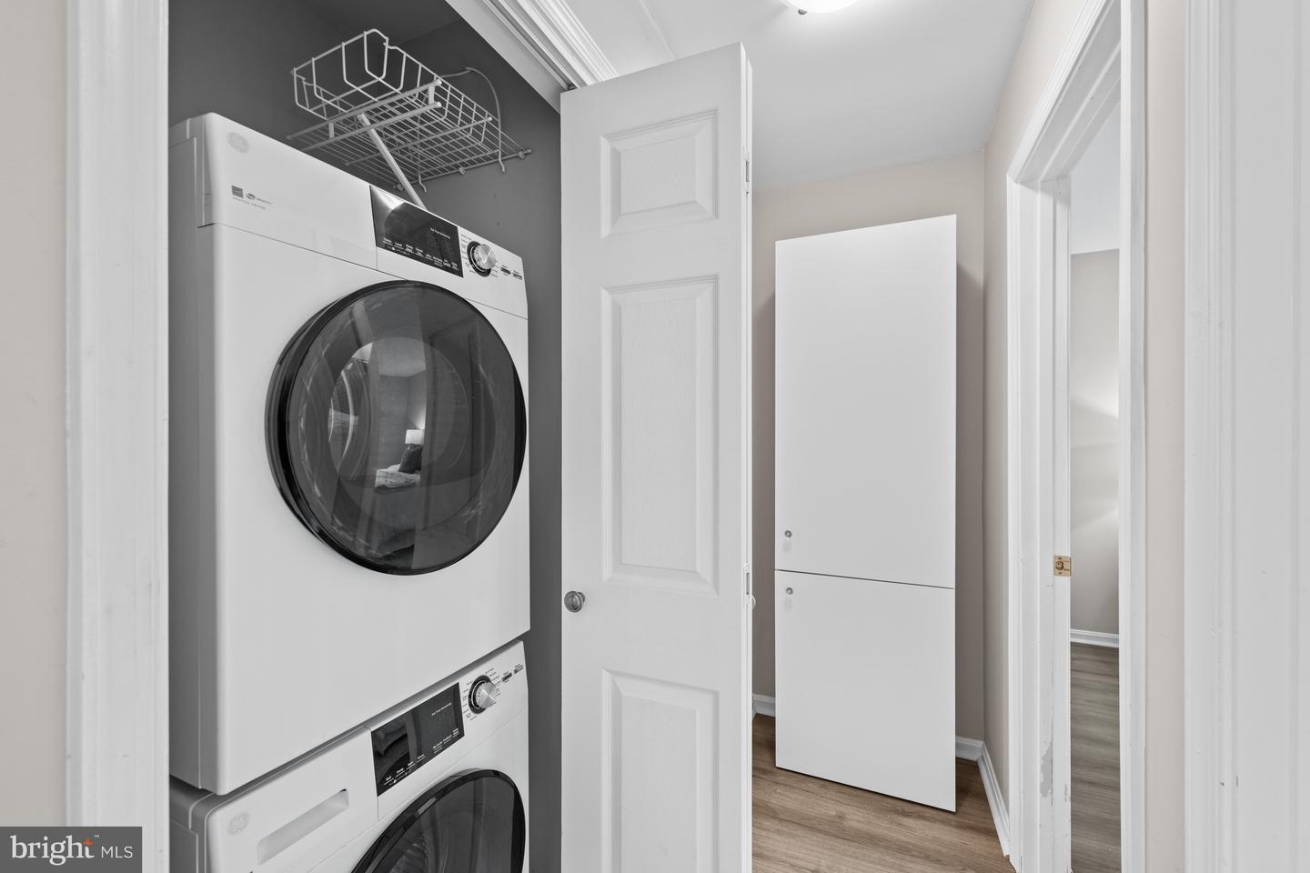 2050 N CALVERT ST #410, ARLINGTON, Virginia 22201, 2 Bedrooms Bedrooms, ,1 BathroomBathrooms,Residential,For sale,2050 N CALVERT ST #410,VAAR2059216 MLS # VAAR2059216