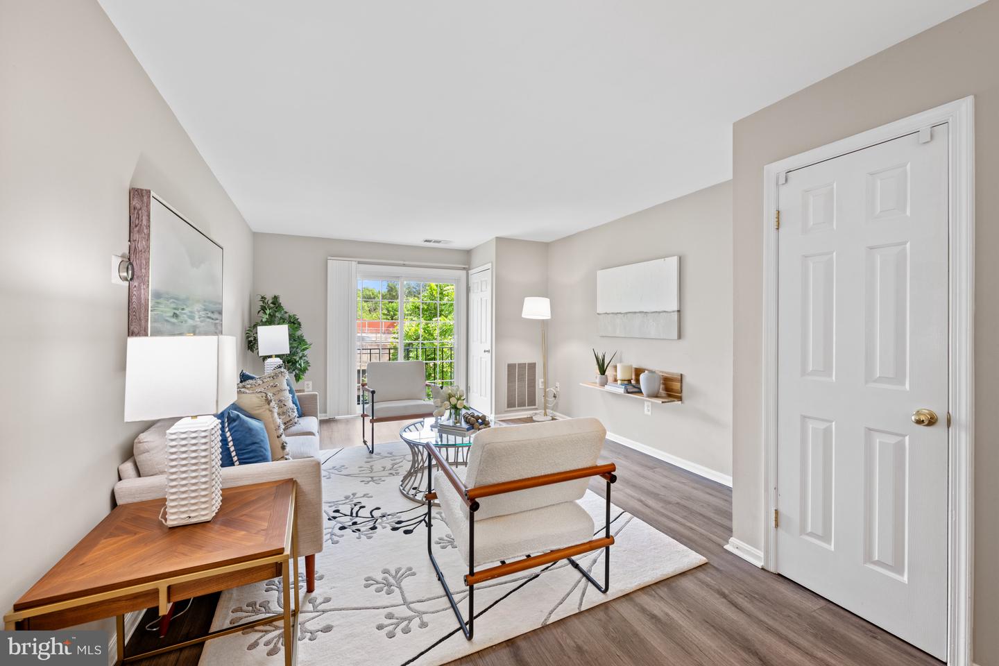 2050 N CALVERT ST #410, ARLINGTON, Virginia 22201, 2 Bedrooms Bedrooms, ,1 BathroomBathrooms,Residential,For sale,2050 N CALVERT ST #410,VAAR2059216 MLS # VAAR2059216