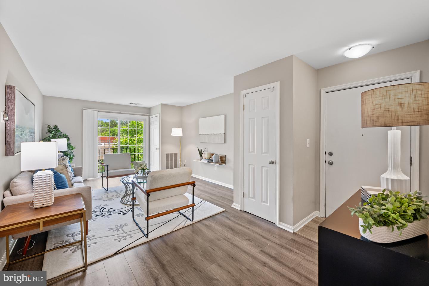 2050 N CALVERT ST #410, ARLINGTON, Virginia 22201, 2 Bedrooms Bedrooms, ,1 BathroomBathrooms,Residential,For sale,2050 N CALVERT ST #410,VAAR2059216 MLS # VAAR2059216