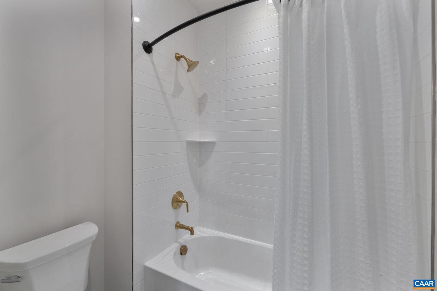 35 MARY JACKSON CT, CHARLOTTESVILLE, Virginia 22902, 5 Bedrooms Bedrooms, ,3 BathroomsBathrooms,Residential,For sale,35 MARY JACKSON CT,665720 MLS # 665720