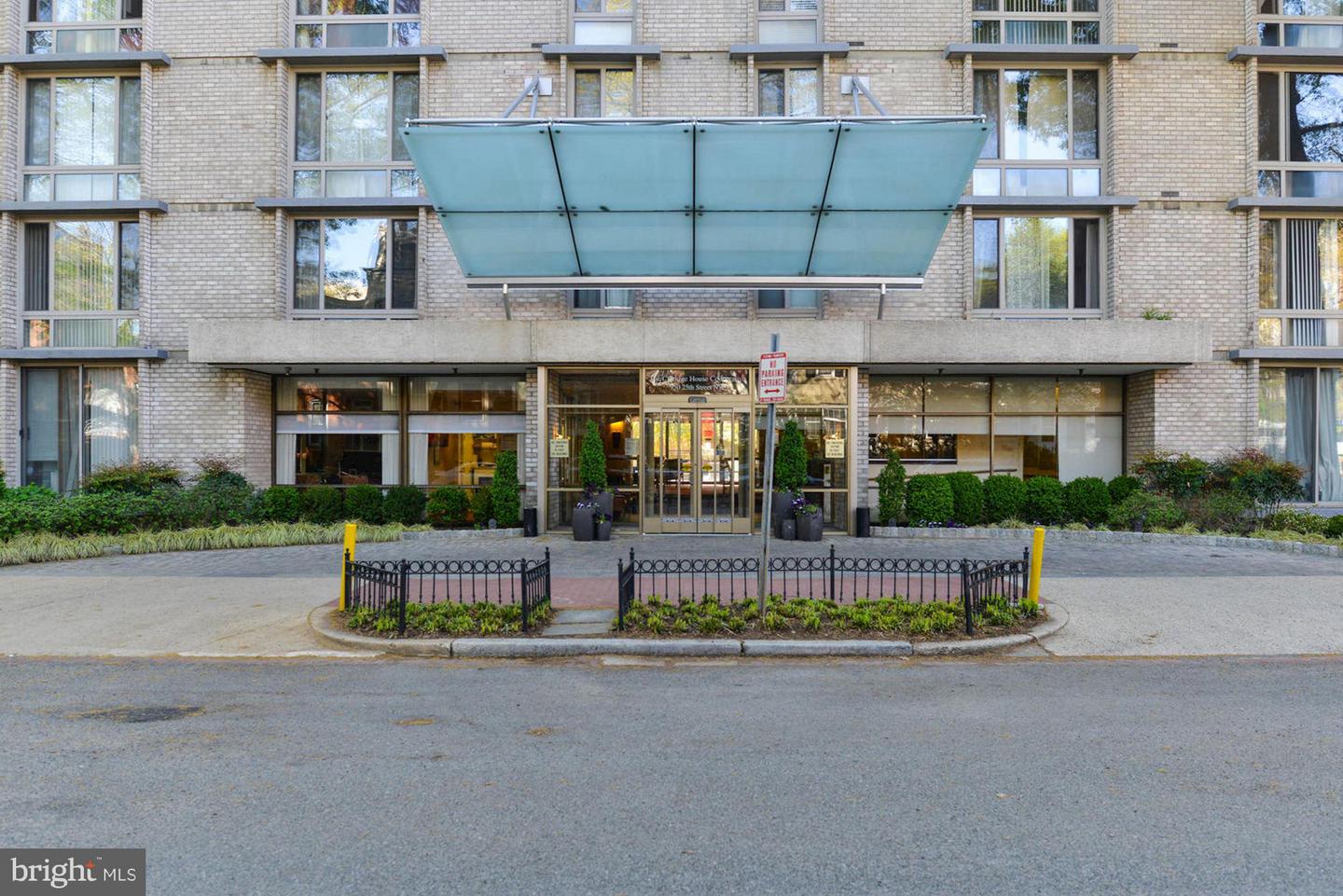 950 25TH ST NW #106-N, WASHINGTON, District Of Columbia 20037, 1 Bedroom Bedrooms, ,1 BathroomBathrooms,Residential,For sale,950 25TH ST NW #106-N,DCDC2205752 MLS # DCDC2205752