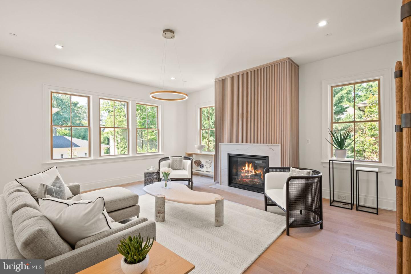 5022 CATHEDRAL AVE NW, WASHINGTON, District Of Columbia 20016, 6 Bedrooms Bedrooms, ,4 BathroomsBathrooms,Residential,For sale,5022 CATHEDRAL AVE NW,DCDC2205756 MLS # DCDC2205756