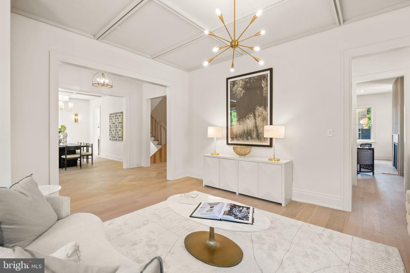 5022 CATHEDRAL AVE NW, WASHINGTON, District Of Columbia 20016, 6 Bedrooms Bedrooms, ,4 BathroomsBathrooms,Residential,For sale,5022 CATHEDRAL AVE NW,DCDC2205756 MLS # DCDC2205756