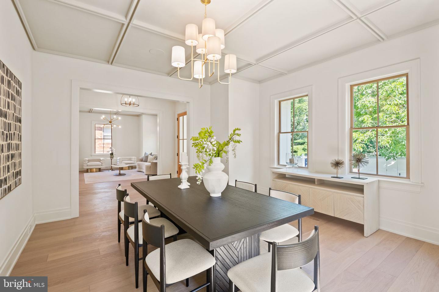 5022 CATHEDRAL AVE NW, WASHINGTON, District Of Columbia 20016, 6 Bedrooms Bedrooms, ,4 BathroomsBathrooms,Residential,For sale,5022 CATHEDRAL AVE NW,DCDC2205756 MLS # DCDC2205756